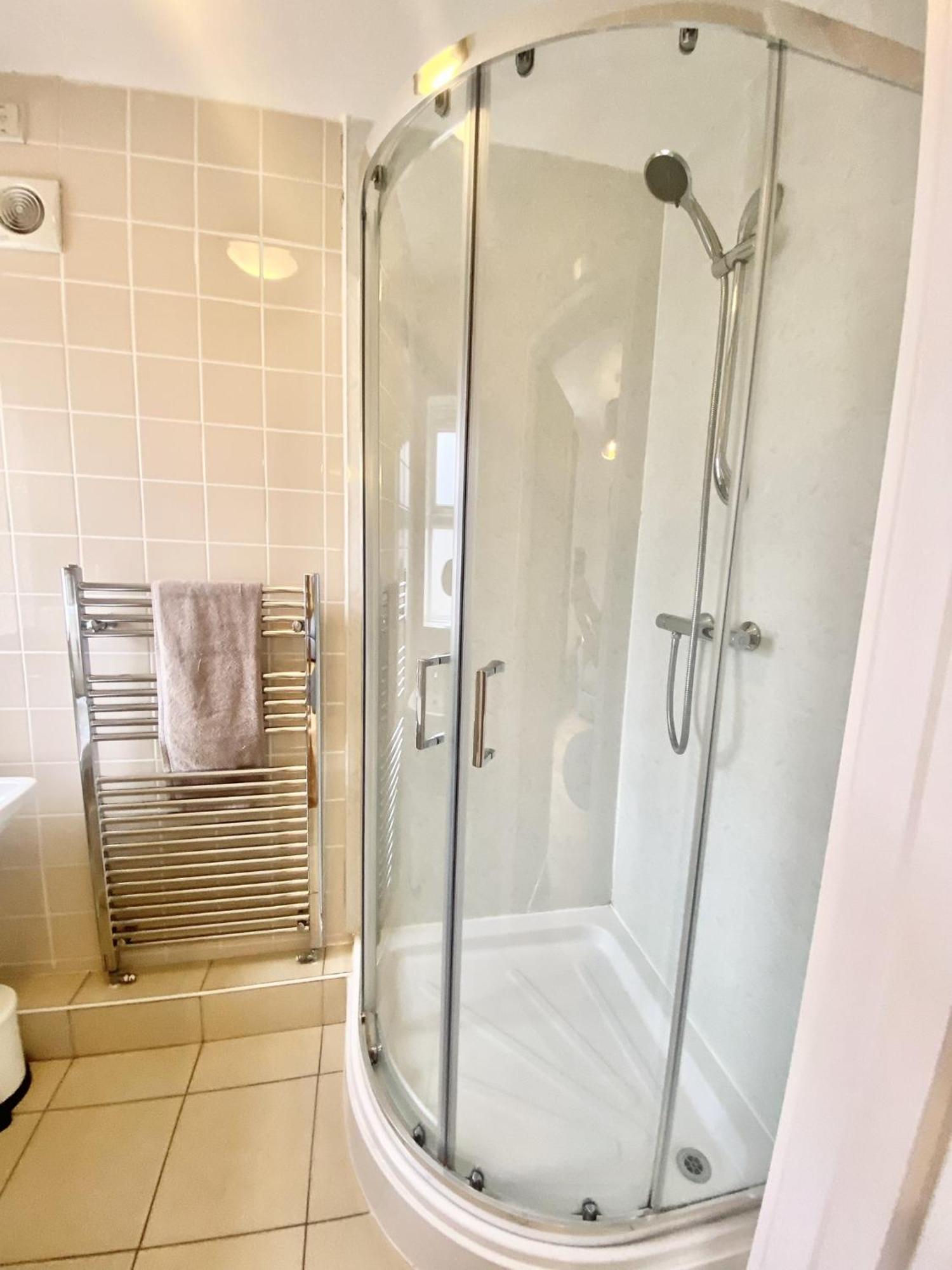 Fabulous In The Heart Of The New Forest - Great For Families And Groups, Sleeps 9